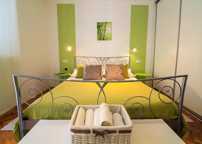 Lavanda Apartamento Primošten