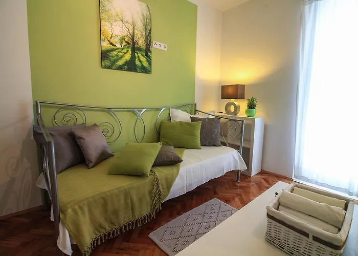 Lavanda Apartamento Primošten